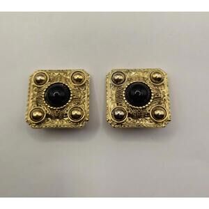 1928‎ Gold tone Etruscan Square Black Center Cabochon Clip On Earrings